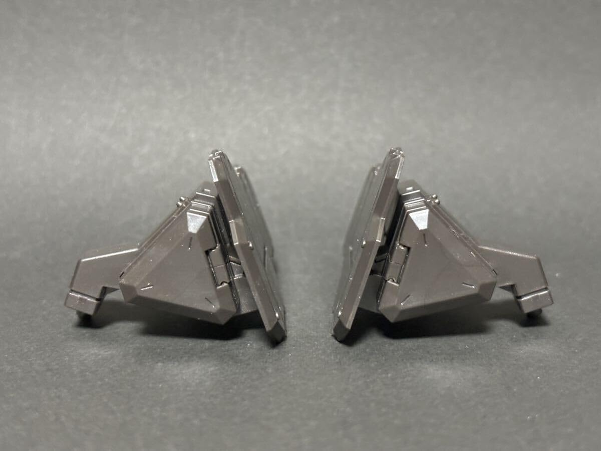 Amazon.co.jp: ACVI 1/72 V.I. バックユニット GA SALINE05分裂