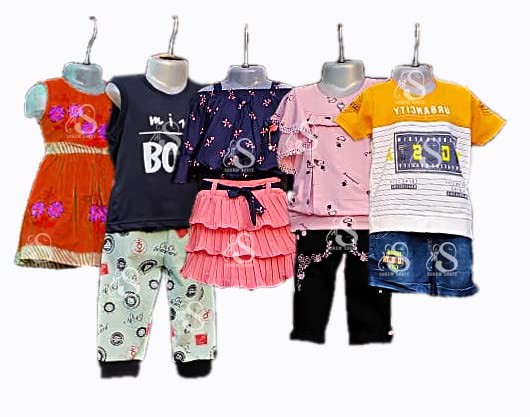 SOHAM SHREE ᵀᴹ : (Pack of 5) (1-6 Year ) Kids Mannequin for Display - Non-Breakable Plastic Baby Kids Full Body Mannequin Type Hangers - Medium Size