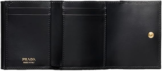 【箱、保証書有】プラダ サフィアーノ コンパクト 三つ折り財布 ブラック 箱、保証書有】プラダ サフィアーノ コンパクト 三つ折り財布
