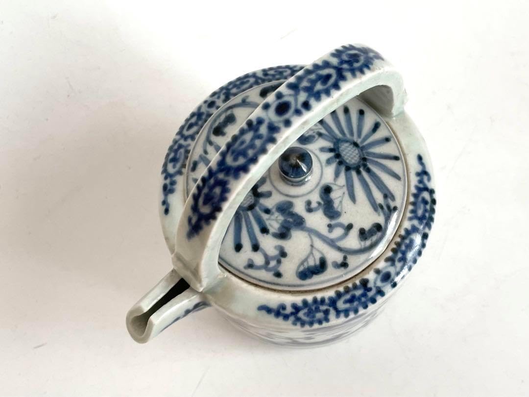 骨董　アンティーク　古伊万里　染付　花唐草文様　銚子　酒器　注器　ポット　急須 骨董 アンティーク 古伊万里 染付 花唐草文様 銚子 酒器 注器