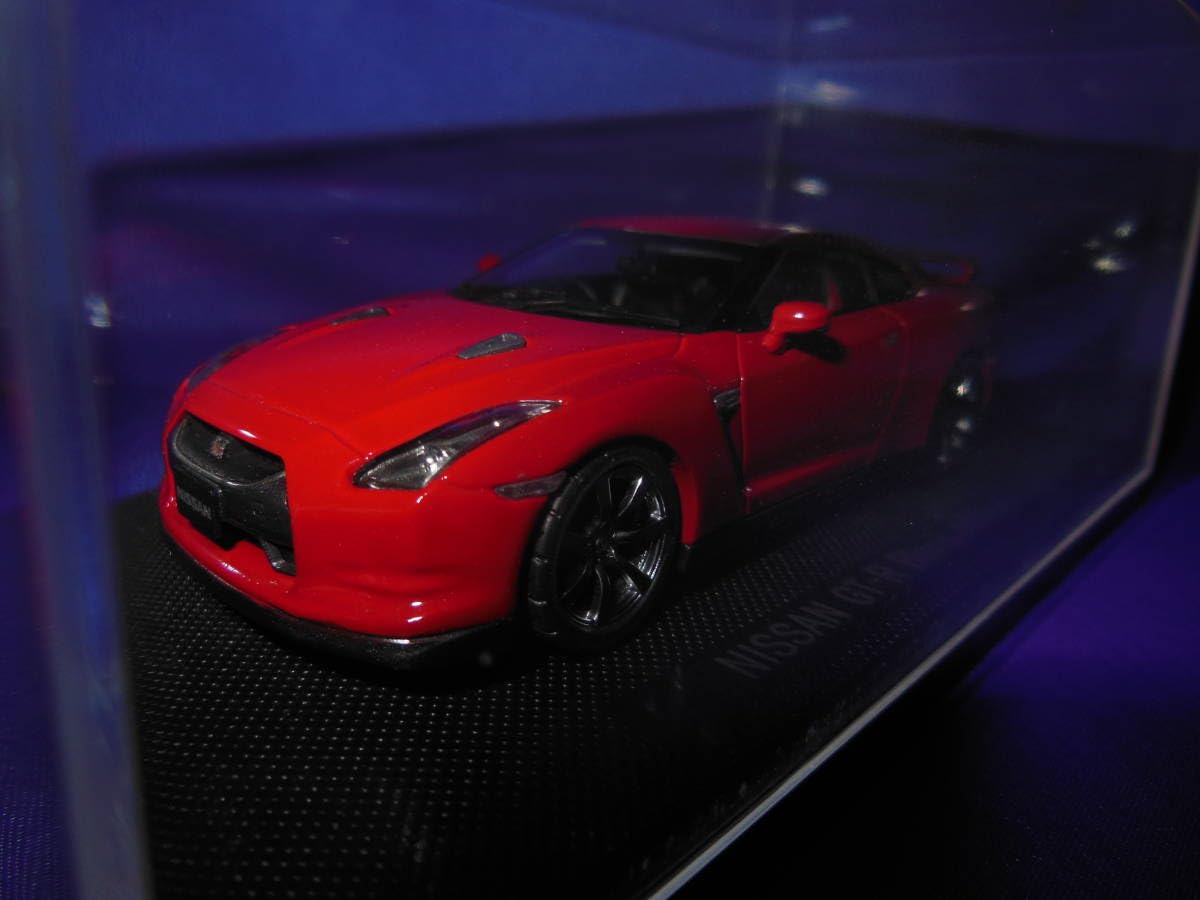 Amazon | 1/43 日産 R35 GT-R ブラックエディション MCRレッド BLACK