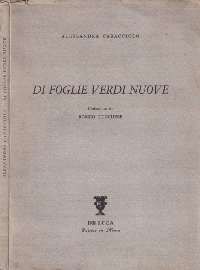 altre foto su richiesta Di foglie verdi nuove.