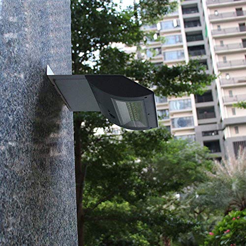 Éclairage Extérieur sans Câble avec ce Projecteur Solaire Mural à Télécommande