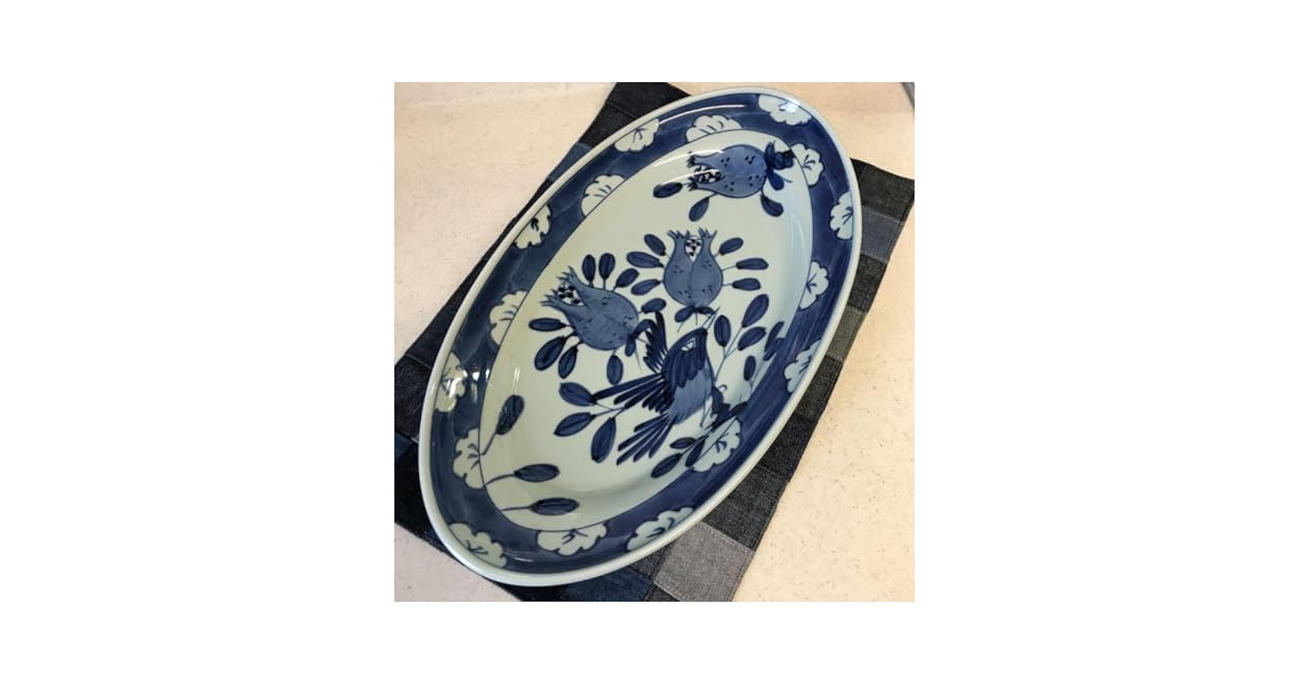 ★新品　有田焼　其泉　小判型　深鉢　大皿【43.5×24.7㎝】 Amazon.co.jp: 有田焼 其泉 小判型 深鉢 大皿 43.5×24.7