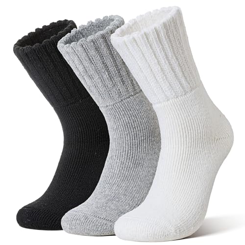 Best Boots for New England Winter: Top Picks for Snow & Ice 12 Eyean Merino Wool Socks Thermal Winter Ski Warm Thick Cozy Boot Hiking Socks for Women Men 3 Pairs (Black White Grey,Medium)