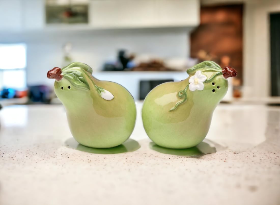 Amazon.com: Cosmos Gifts 10337 Fine Ceramic Green Pear Salt and