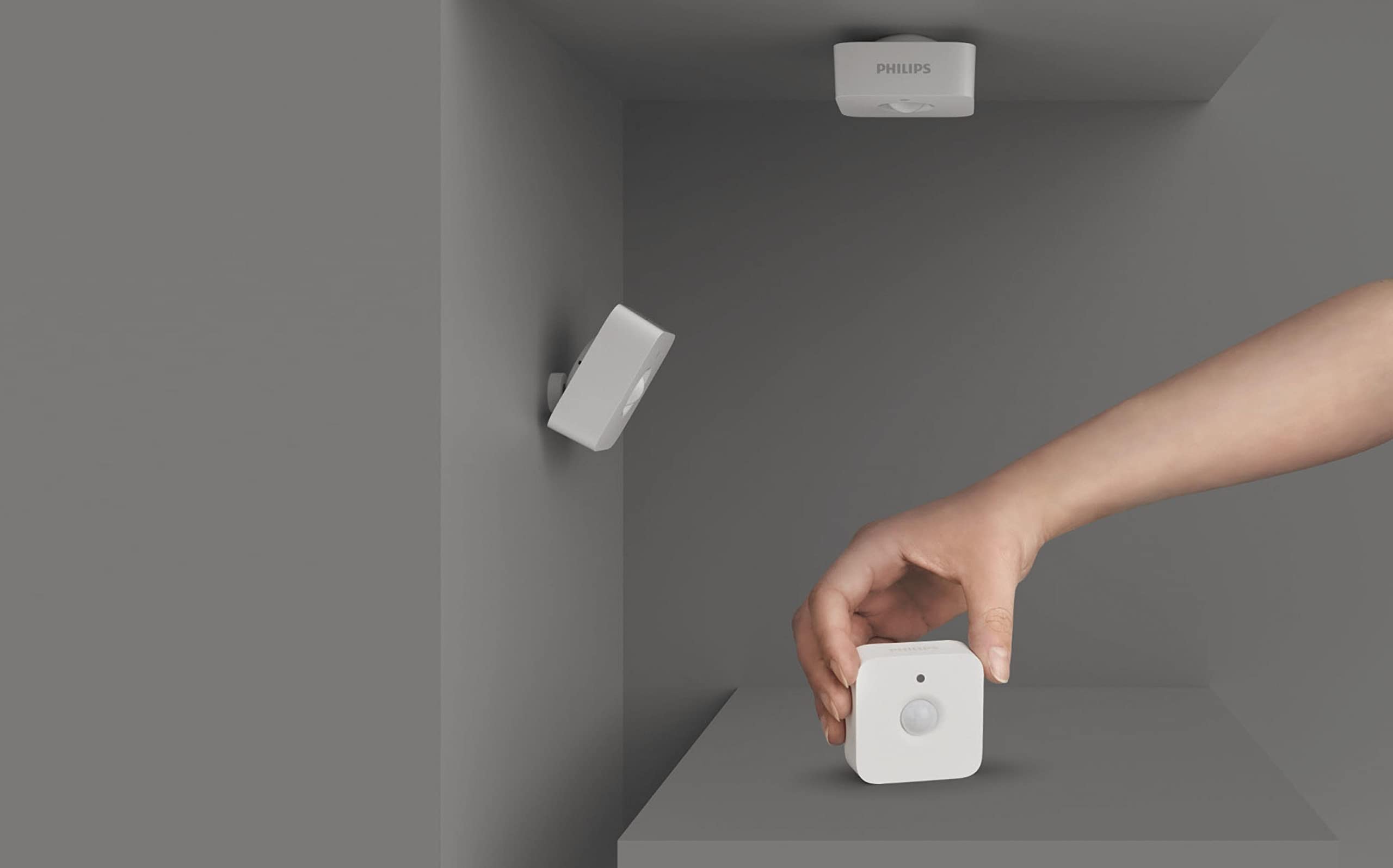 Philips Hue Vorteilspaket mit 1 Hue Dimmschalter und 1 Hue Bewegungsmelder für Innen - Hue Accessories