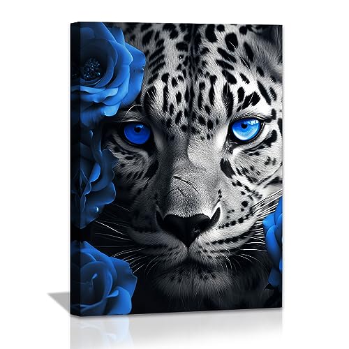 Stampa artistica da parete su tela con motivo leopardato, occhi azzurri e rose blu, decorazione da parete accattivante primo piano del viso di leopardo, perfetta decorazione moderna per la casa e la Stampa artistica da parete su tela con motivo leopardato, occhi azzurri e rose blu, decorazione da parete accattivante primo piano del viso di leopardo, perfetta decorazione moderna per la casa e la
