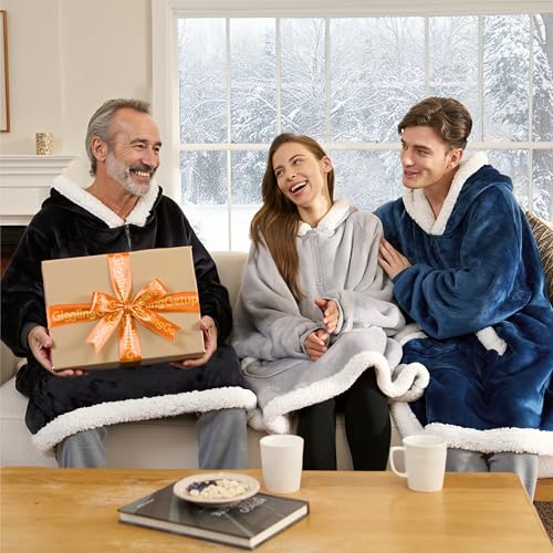 Giggling Getup Wearable Blanket Hoodie for Women Men Gifts for Women Mom Wife Sherpa Fleece Hooded Blanket Sweatshirt Warm Cozy Sherpa Wearable Throw with Pocket & Sleeves for Adult Oversize Gray