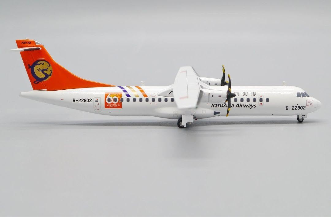 トランスアジア航空 ATR72-500 B-22802 1/200 Amazon.co.jp: トランスアジア航空 ATR72-500 B-22802 1/200 : ホビー