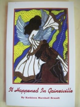 Paperback It Happened in Gainesville Book