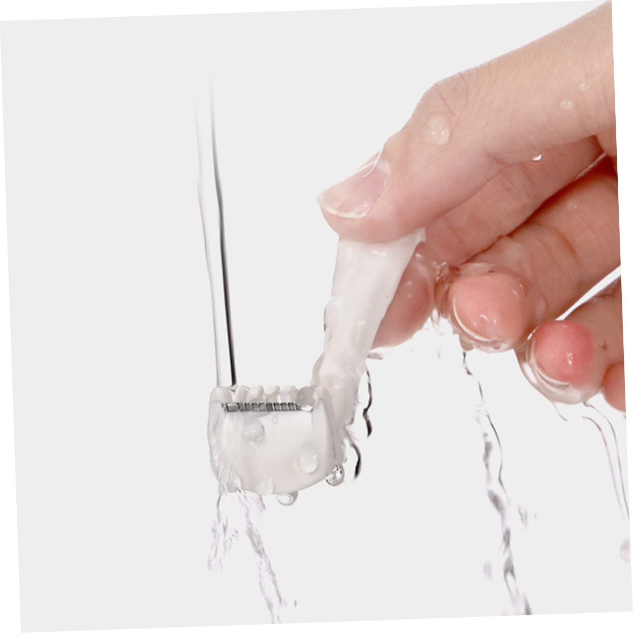 TOVINANNA 3-piece Women's Body Hair Trimmer Portable Foil Shaver Cordless Underarm Hair Razor Leg Razor for Women Mini Travel Shaver Gentle on Skin