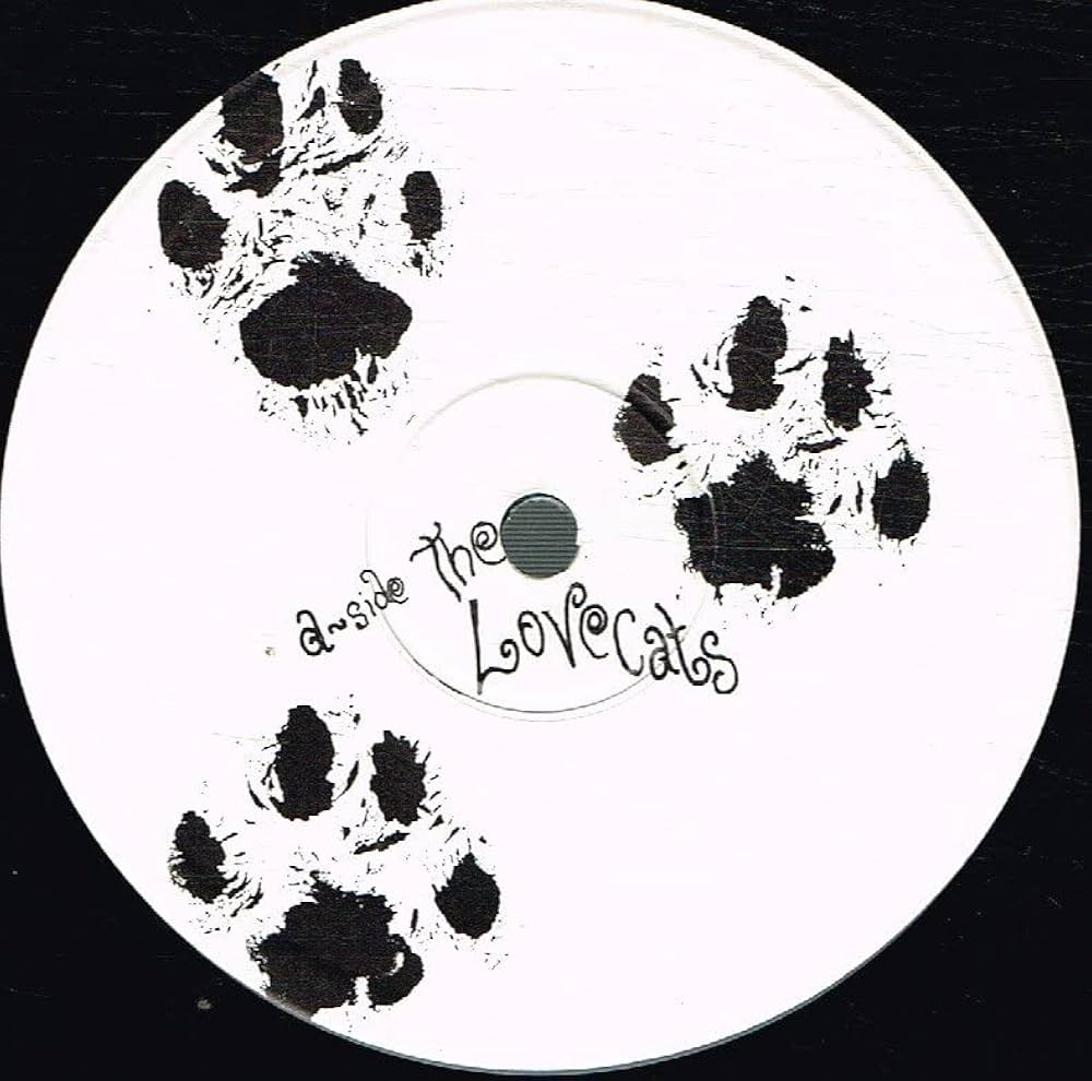 Amazon.co.jp: The Love Cats: ミュージック