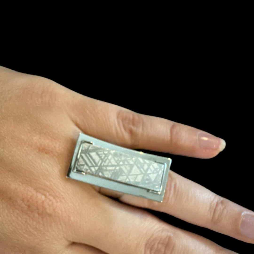 Adjustable Muonionalusta Meteorite Ring - Authentic 4.5 Billion Year Old Iron Meteorite with Widmanstätten Pattern, Sweden