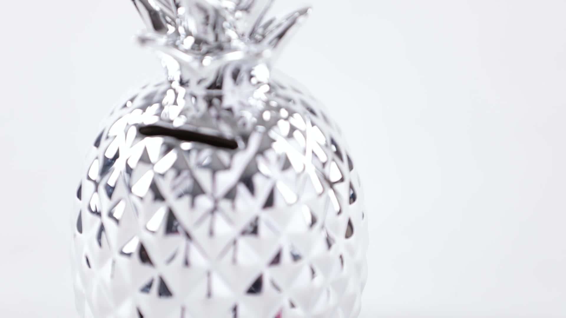 SDIUAKBV Salvadanaio Salvadanaio in Ceramica a Forma di Ananas, Scatola for Il Risparmio di Denaro, Decorazione Creativa a Forma di Ananas Dorato, Ornamento for la scrivania della casa(White