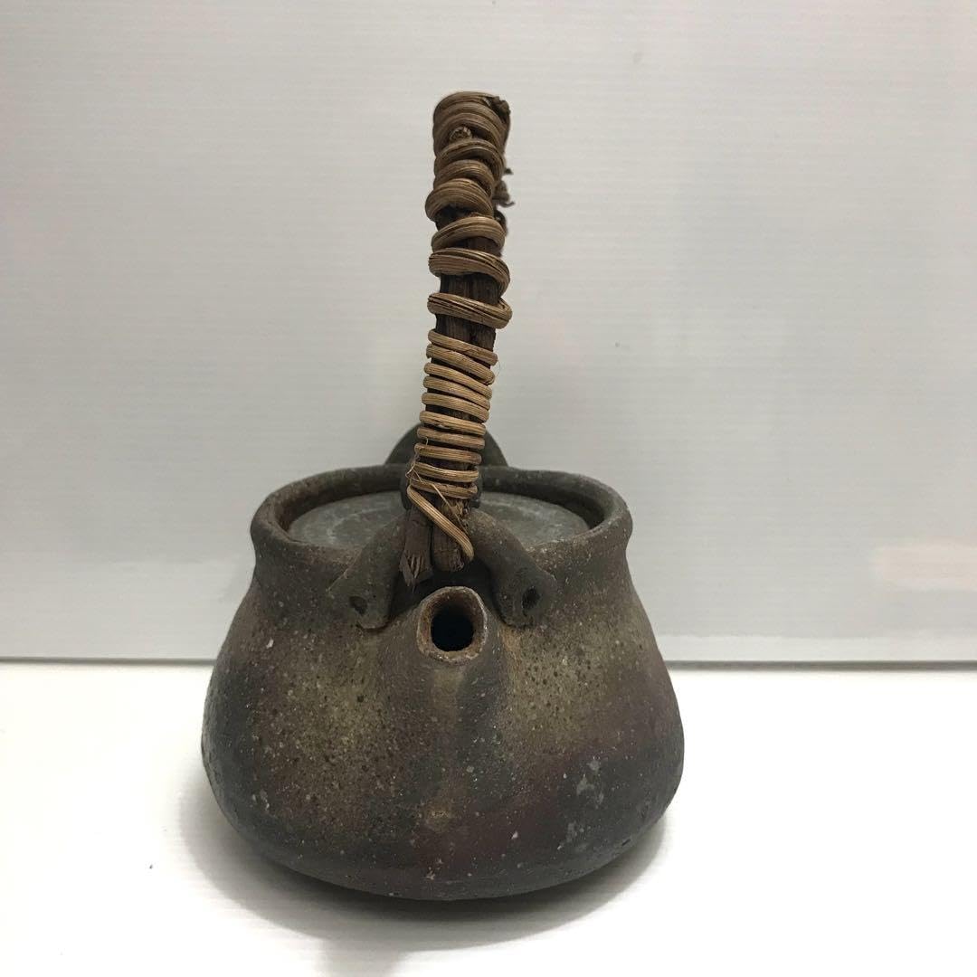 急須　陶器　蔓ハンドル　作家物　蔓細工　未使用に近い美品 Amazon | あけび 急須 きゅうす 蔓細工 土瓶 民藝 骨董 | ノー