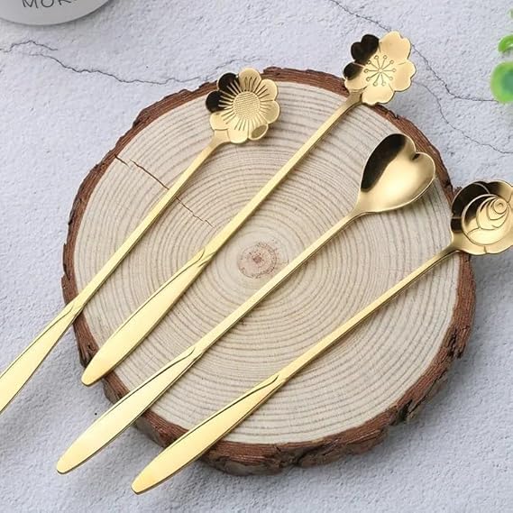 ToYooZe Desert Spoon 4pcs Set Long Handle Flowers Shaped Stirring Golden Spoons, Stainless Steel Reusable Flower Teaspoons, Coffee Spoon, Spoon Set for Kitchen, Ice Cream, Dessert House, Cafe Or Bar