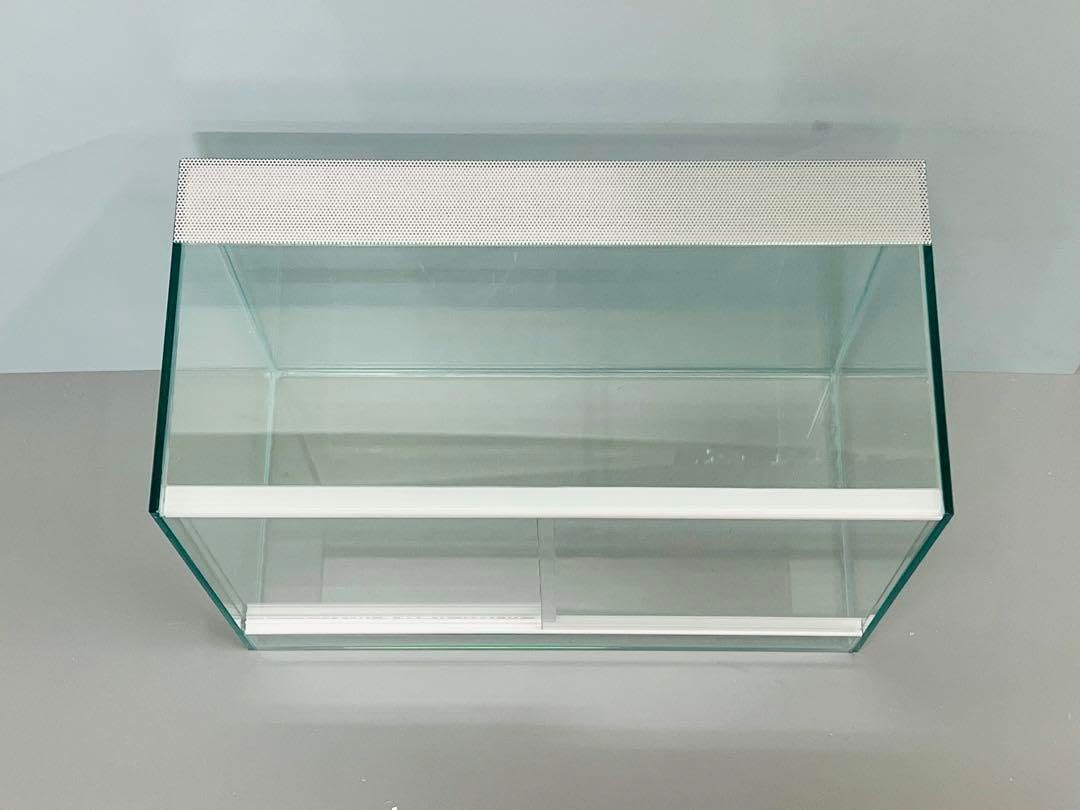 一台のみ 特注ガラスケージ300x200x300㎜未使用品 【公式通販】 一台のみ 特注ガラスケージ300x200x300㎜未使用品 【公式通販】