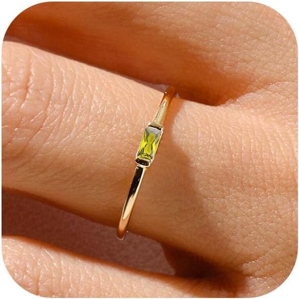 RLMOON Gold Birthstone Rings for Women Non Tarnish Gold Stackable Rings Dainty 14K Gold/Silver Plated Baguette CZ Emerald Green Ring Personalized Jewelry Gift for Birthday Size 4-10