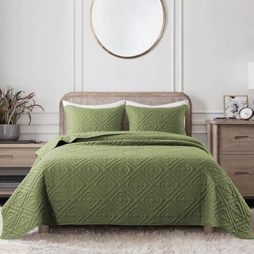 Image of VAS COLLECTIONS 280 TC Quilted Cotton King Bedspread Set, Ultrasonic Bed Cover with 2 Pillow Covers, Soft Breathable Lightweight All-Season Bedding, 90x100 in (228x254 cm) (Olive Green)