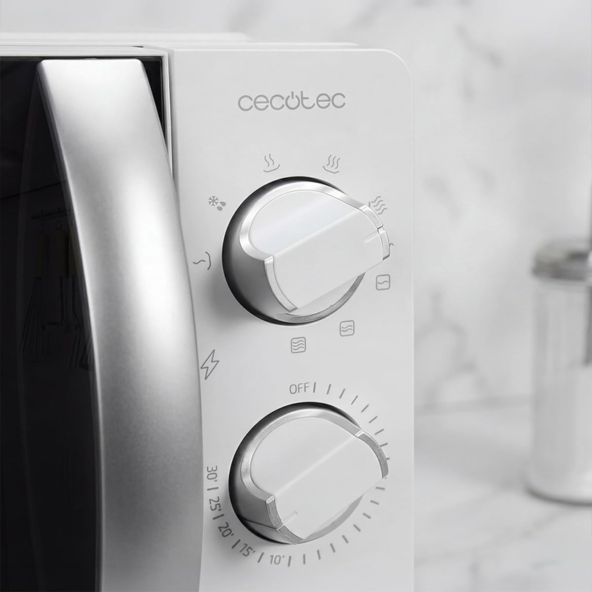 Cecotec Kuchenka mikrofalowa 20 l z grillem ProClean 2110 Wave, 700 W z 6 poziomami mocy, pojemność 20 l, funkcja grillowania, technologia 3DWave, tryb rozmrażania, timer do 30 min