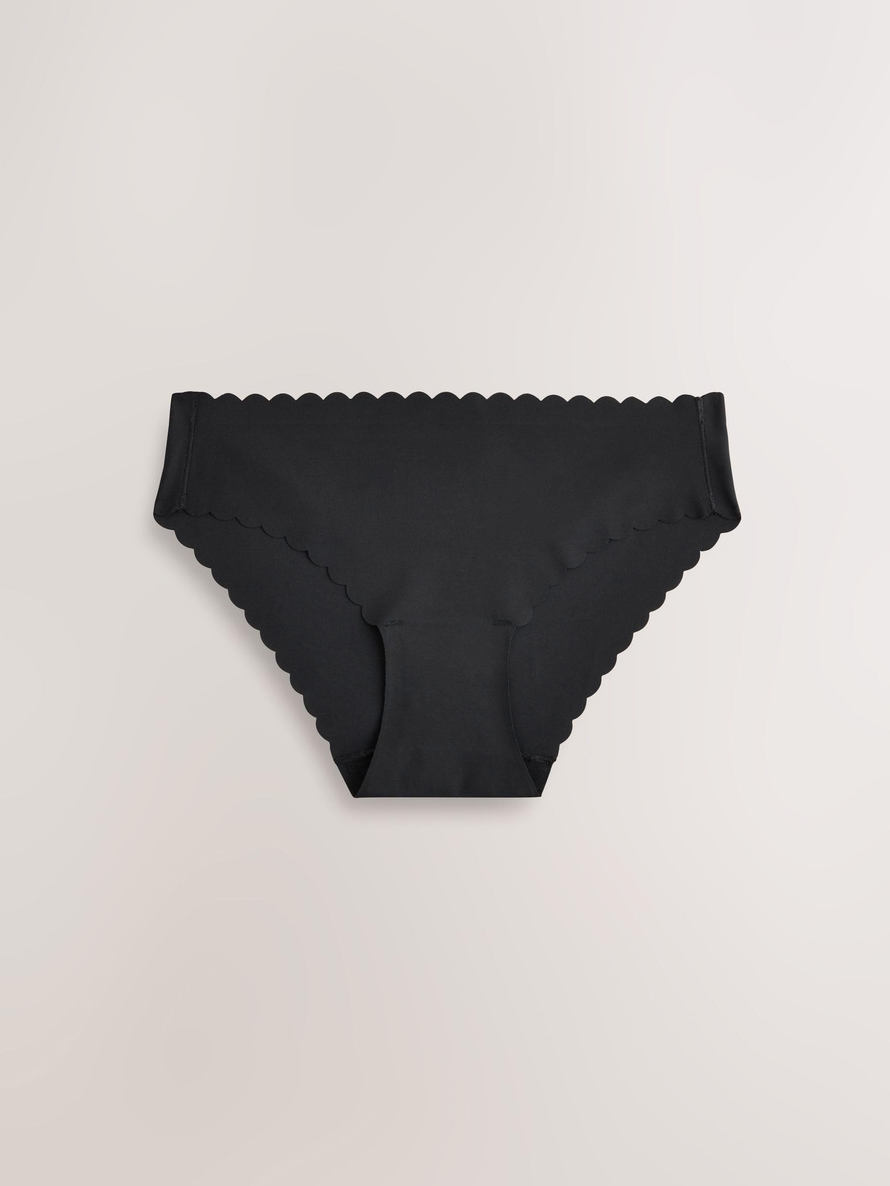 NEXT Mujeres Pack de 7 Braguitas brasileñas cómodas Que no se marcan con Detalle Festoneado