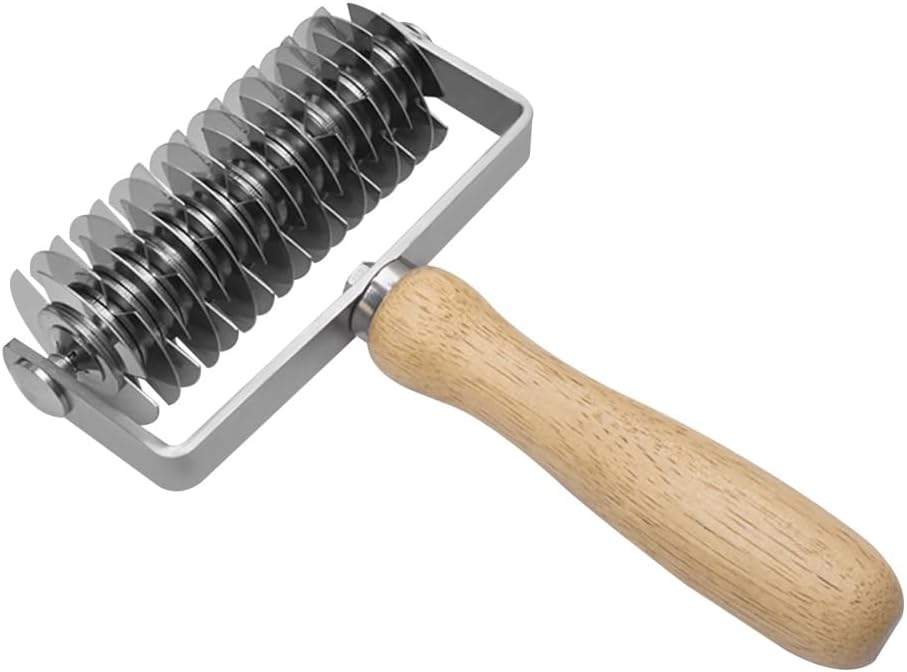 Pastry Lattice Cutter, Stainless Steel Dough Wheel Cutter Multifunctional Pastry Lattice Roller Cutter with Wood Handle for Bread Pizza Biscuits Cookies Chocolates Pies Cakes