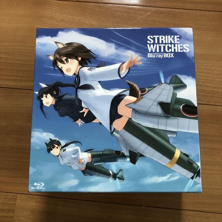 Amazon.co.jp: ストライクウィッチーズ コンプリート Blu-ray BOX 初回  