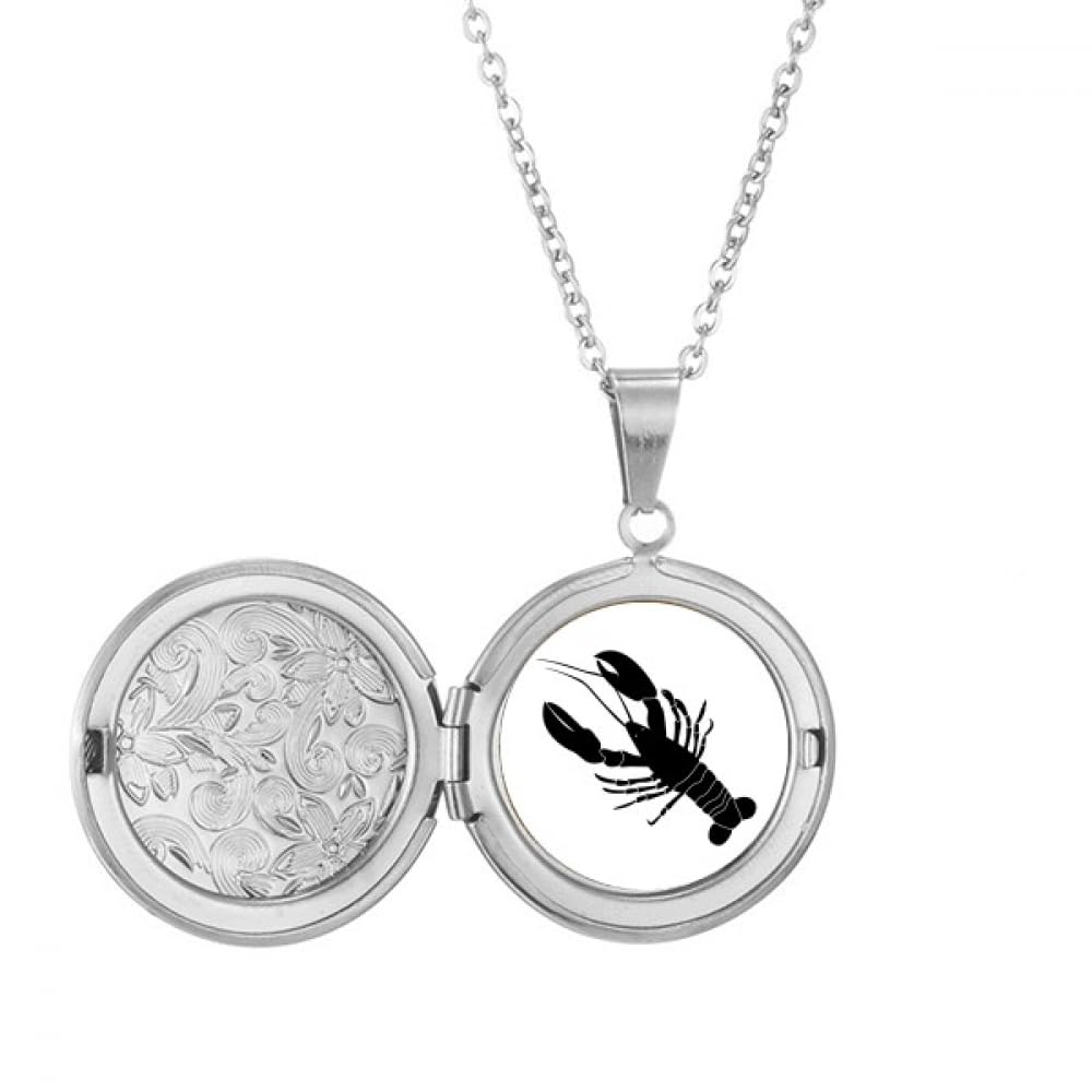 Collier médaillon crevettes noires le cadeau d'anniversaire idéal