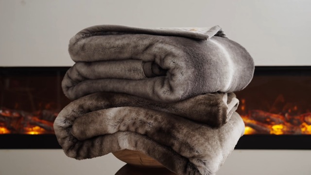 ［BAKERY THROW BLANKET］imperf ブランケット BAKERY THROW BLANKET］imperf ブランケット - メルカリ