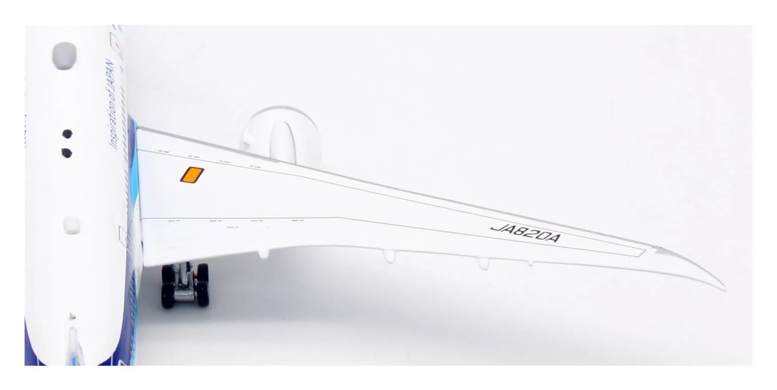 Amazon.co.jp: ミニチュアカー 1:400 ANA ボーイング 787-8 ダイ