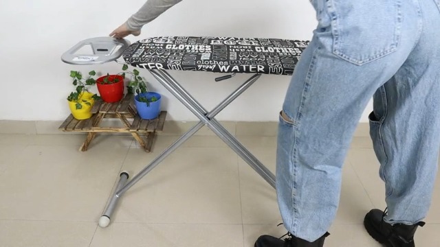 Finiky Berlin Iron Table for Ironing Clothes - Black, Surface (97