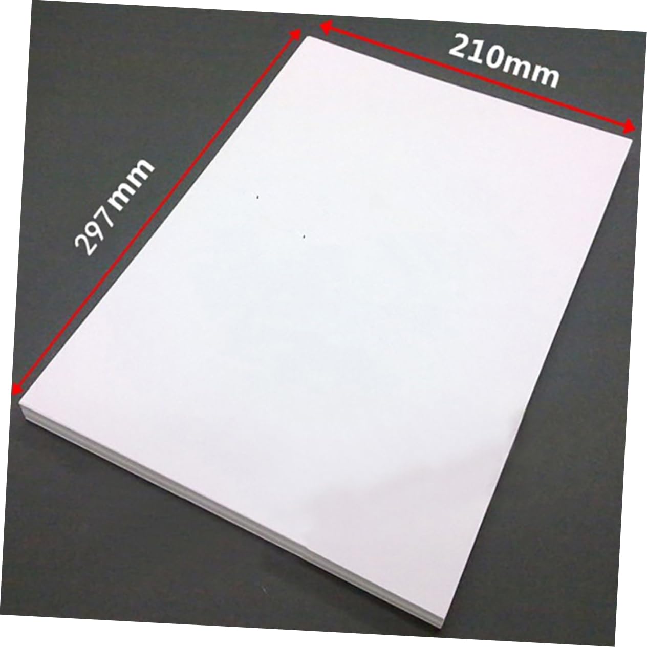 Angoily Papier Étiquette A4 Adhésif Blanc 100 Pièces, Imprimable pour Imprimante Laser et Jet D’encre, Facile à Déchirer, Bureau et École