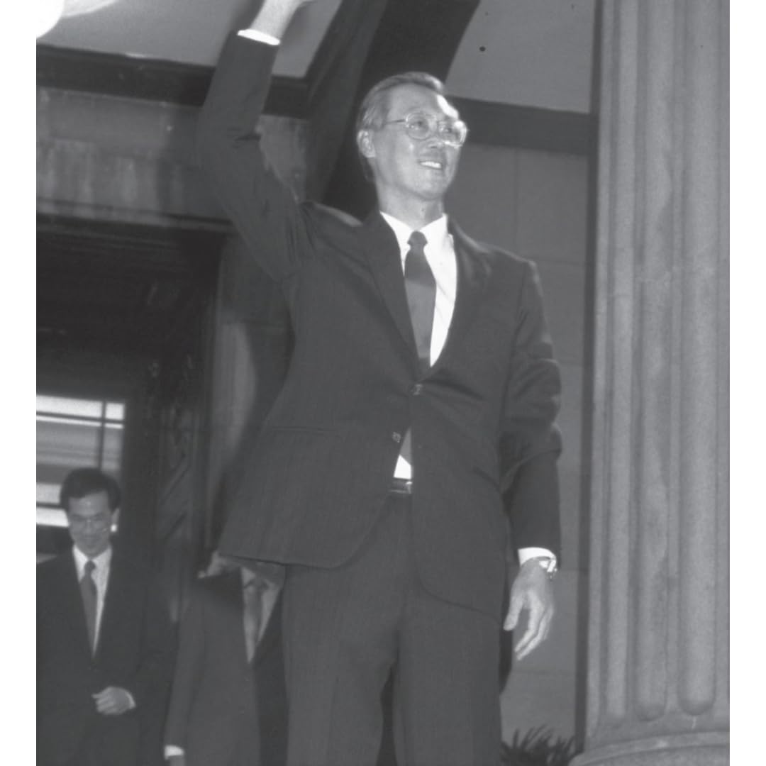 STANDING TALL (V2): The Goh Chok Tong Years, Volume 2