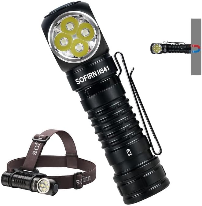 Cabezal Sofirn HS41amp conectado a un cargador USB-C, mostrando la luz indicadora de carga.