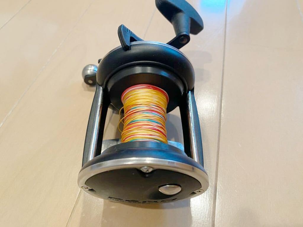 Amazon.co.jp: ペン PENN 555 両軸リール Made in USA 石鯛 クエ 磯