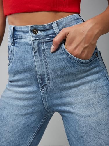 Image of Dolce Crudo Women's Light Blue Slim Fit High Rise Regular Length Light Wash Denim Stretchable Jeans