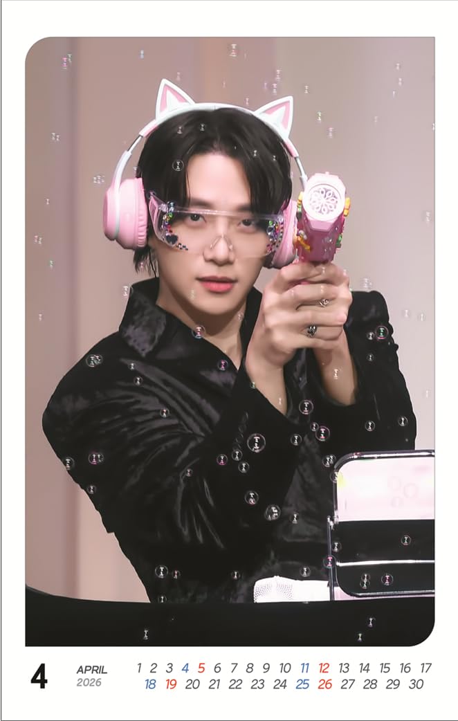Amazon | イジュノ グッズ 2026年 大型 壁掛けカレンダー (JUNHO) BD