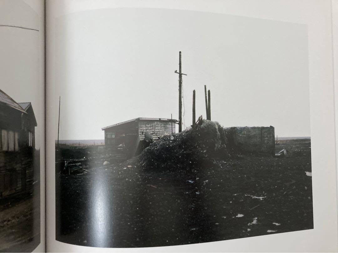 Amazon.co.jp: Isolated Places 北島 敬三 写真集 : ホーム