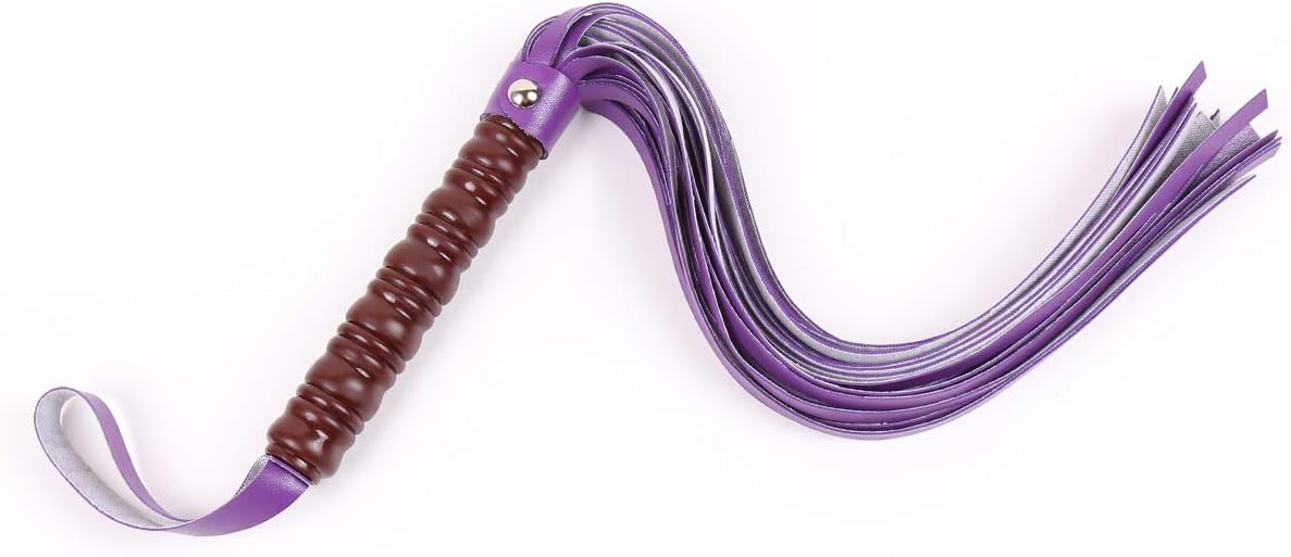 Short Leather Scalp Whip， Bright Leather Whip,Whip, Horse Riding Crop, Role-Playing Props,