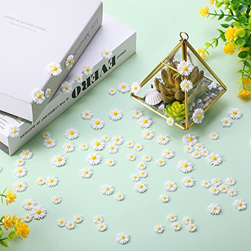 100 Pieces Flatback Resin Daisy Flowers Charms Daisy Flower Epoxy Pendants Mini Artificial Daisies Decorations With Storage Box For Diy Craft Cloth Pen Box Home Decoration, 3 Sizes, White And Yellow #TOP6