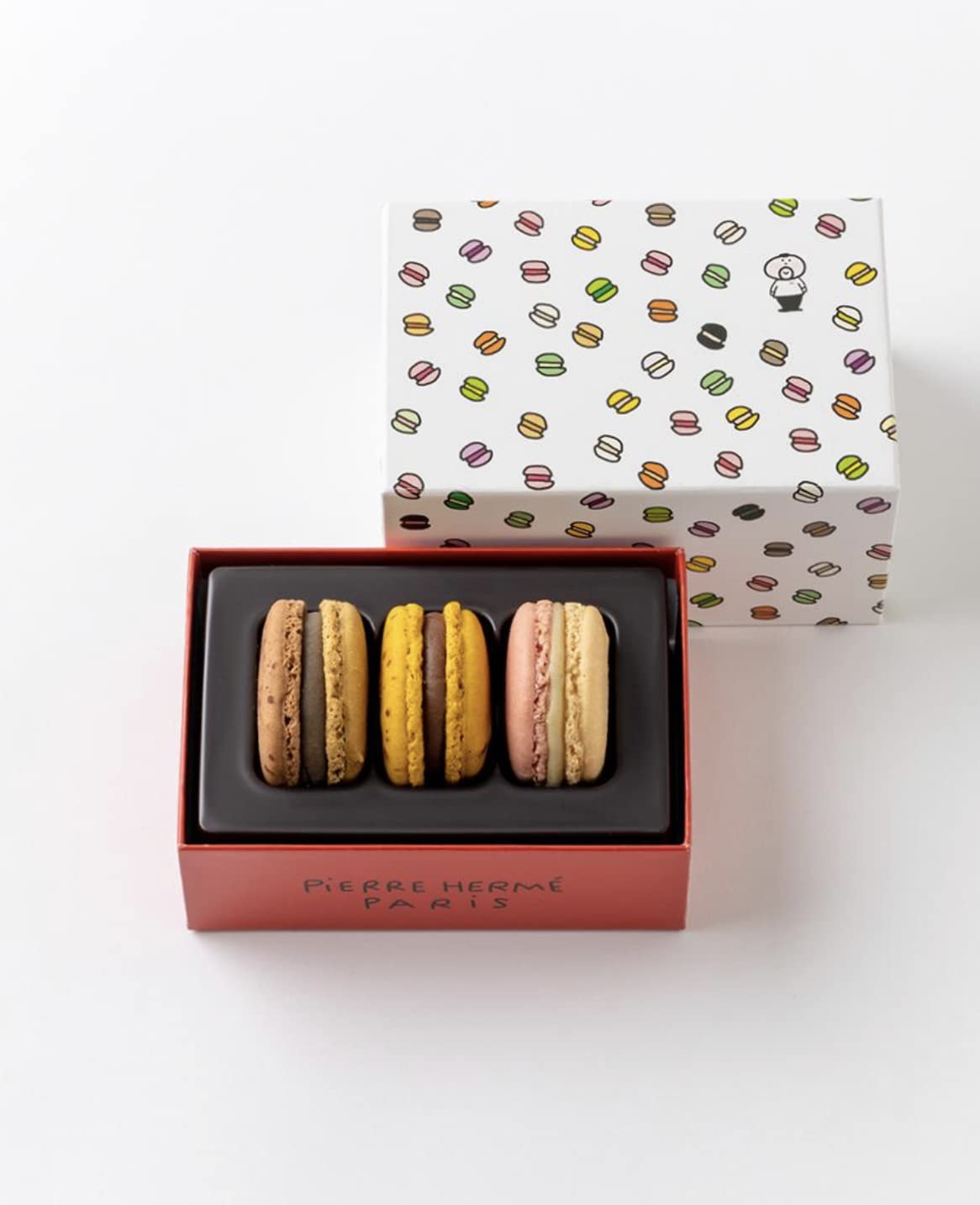 PIERRE HERME MACARON ピエール・エルメ マカロン 10506768_03_bd7d3d8a-2c6e-419a