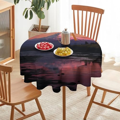 Nappe ronde antitache motif paysage pour protéger la table de cuisine