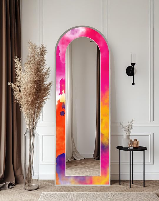 Specchio da terra astratto ad arco a tutta lunghezza da 69,8 cm di larghezza x 160 cm di altezza, colore rosa fluido, con cornice nera e cornice argentata