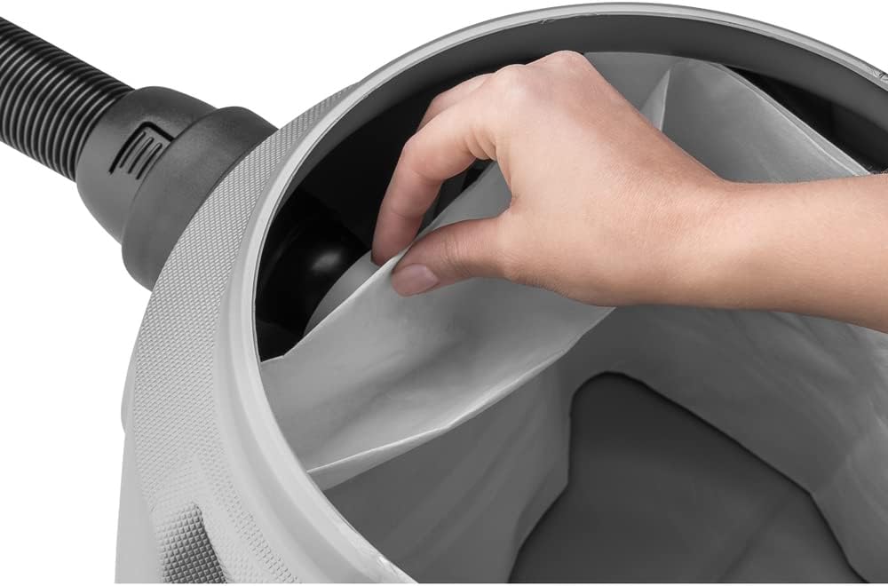 Aspirador água pó Electrolux potente função sopro limpeza profunda 1400W 18 L total 11 L util protetor termico A10N1 127v Aspirador água pó Electrolux potente função sopro limpeza profunda 1400W 18 L total 11 L util protetor termico A10N1 127v