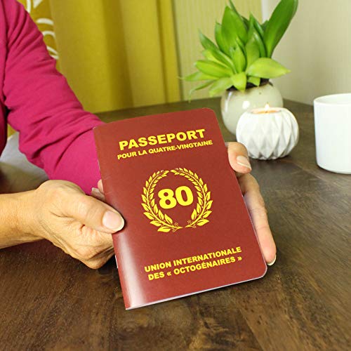 Libro degli ospiti a forma di passaporto con la