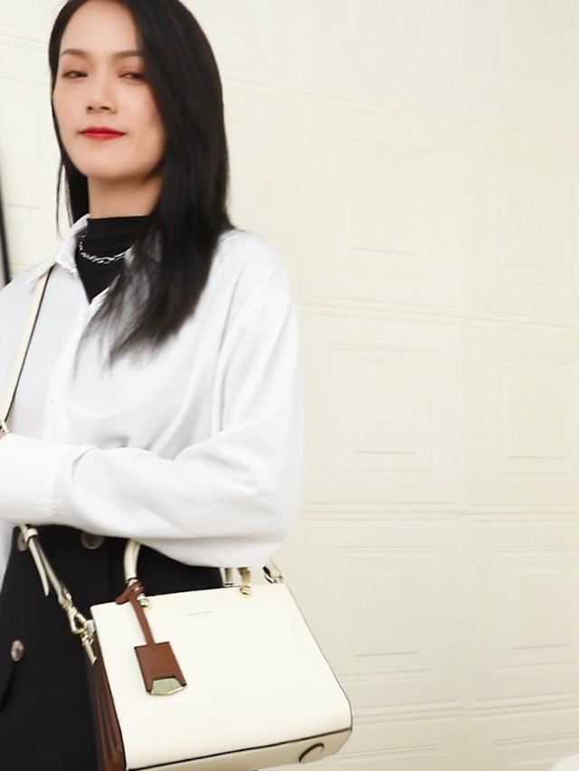 Cnoles Bolso Tote Grande de Cuero para Mujer miniatura 7
