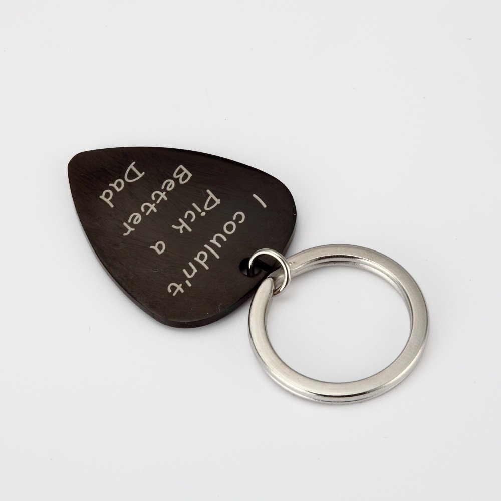 Meiligo® Daddy Papa Father Day I Couldn't Pick a Better Dad Guitar Pick Key Chain Stainless Steel Jewelry for Men (Black)