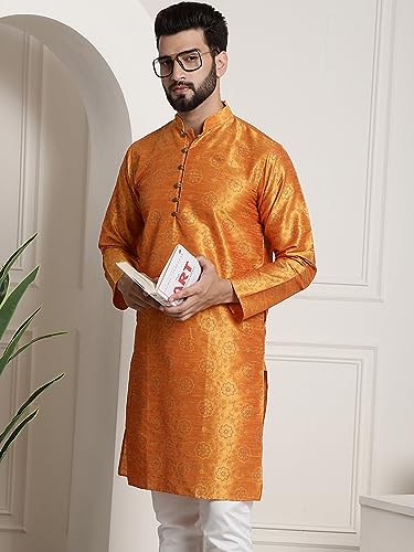 Image of SOJANYA Men's Silk Blend Kurta with Paisley Design