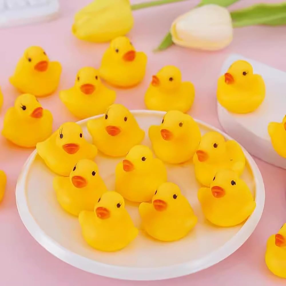 Amazon.co.jp: アヒル 音が鳴る お風呂 おもちゃ ミニ 浮かべるアヒル 